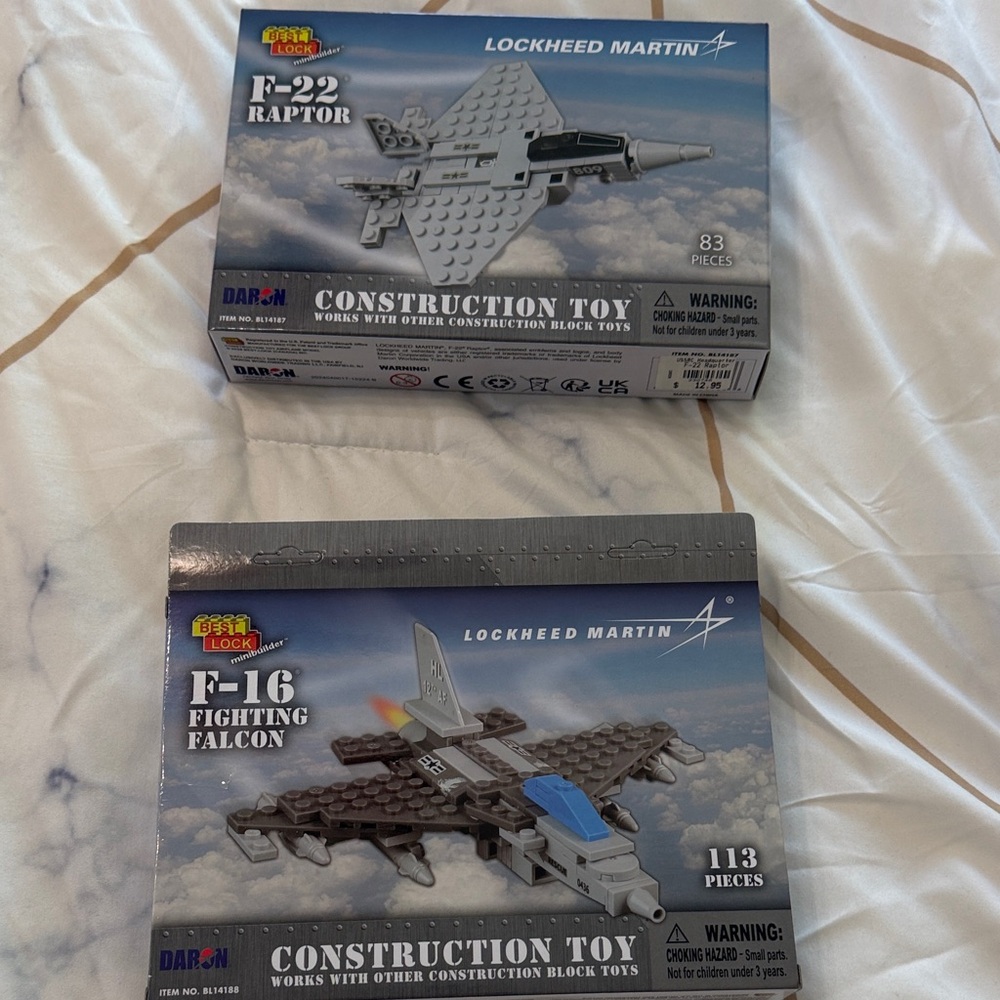 F-22 Raptor Construction Toy Set new and sealed